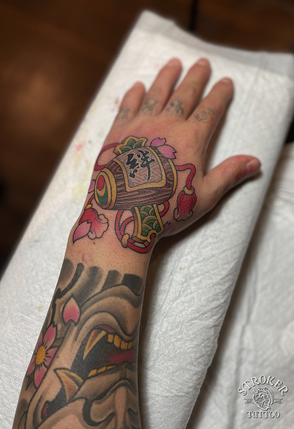 蛙」のアイデア 24 件タトゥー, カエルのタトゥー, カエルの絵