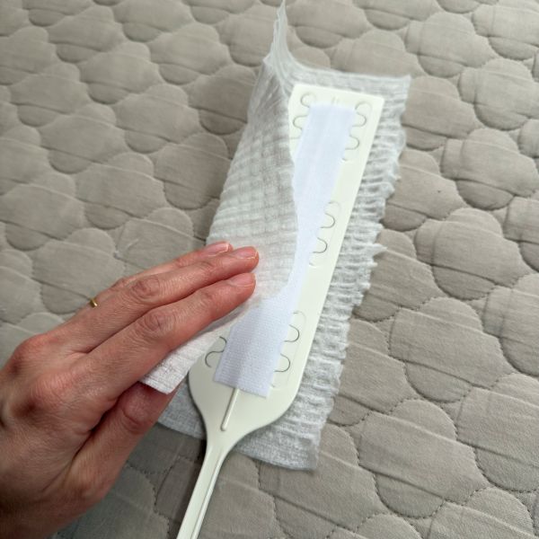 カインズ 面ファスナー 粘着剤付き ベージュ 幅2.5×長さ15cm接着・補修・梱包 通販ホームセンターのカインズ