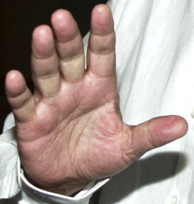 大富豪たちの20年にわたる資産変動をわかりやすく示したムービー - GIGAZINE