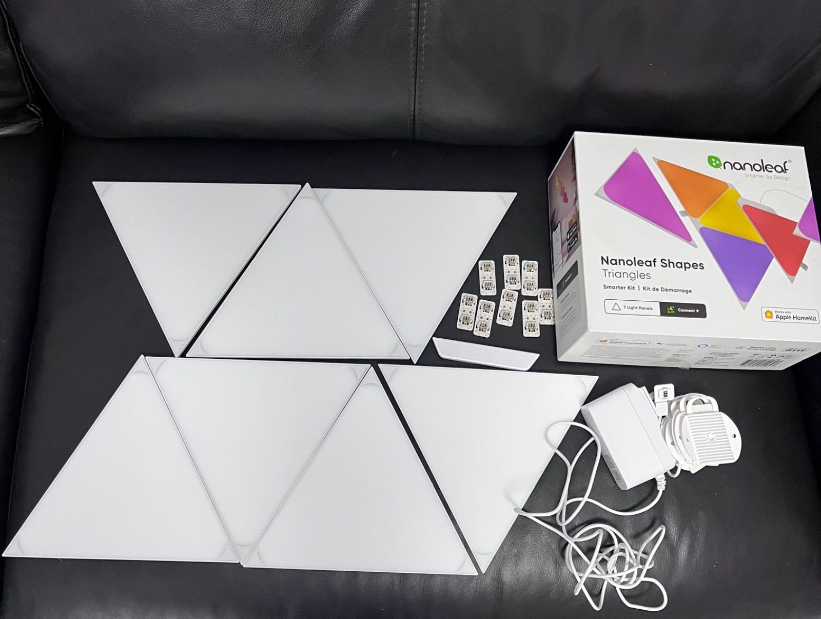 Nanoleaf ナノリーフ 実機活用徹底解説！賃貸でも安心して使える？面白い機能がたくさん