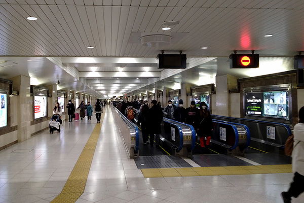 エレベータールート 京葉線への乗り換えルート 画像あり 東京駅から行くよりも実はこっちの方が近道！えきエレ