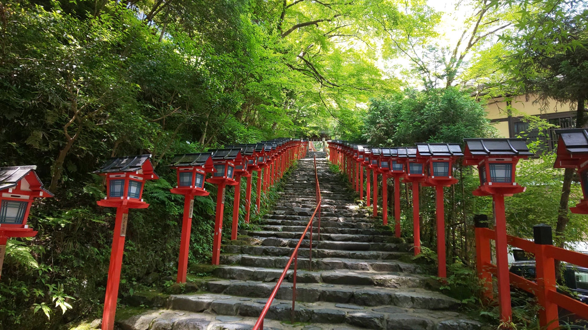 ⛩藤森神社@京都｜梅雨のおすすめSPOT☔️紫陽花が咲く神社✨ハートの紫陽花も？💖 | mokuri⛩全国御朱印ガイドが投稿したフォトブック