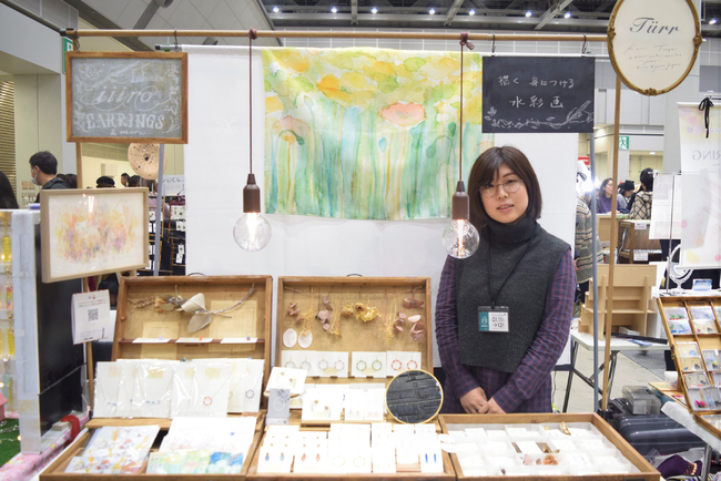 DIY アクセサリー作家がマルシェ出店用にお店の看板自分で作ってみた♡ハンドメイド作家DIY手作り - YouTube