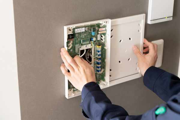 図で見る インターホンをモニター付きドアホンに交換する方法sumical