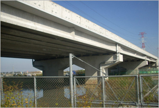 0.35mmの極薄シートを貼るだけ、コンクリートの剥落防止に日経クロステック xTECH