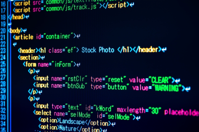 フリーランスプログラマーの案件とは？メリット・デメリット、単価や年収も紹介フリーランス案件はビズリンク