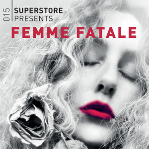 FEMME FATALE LIVRE