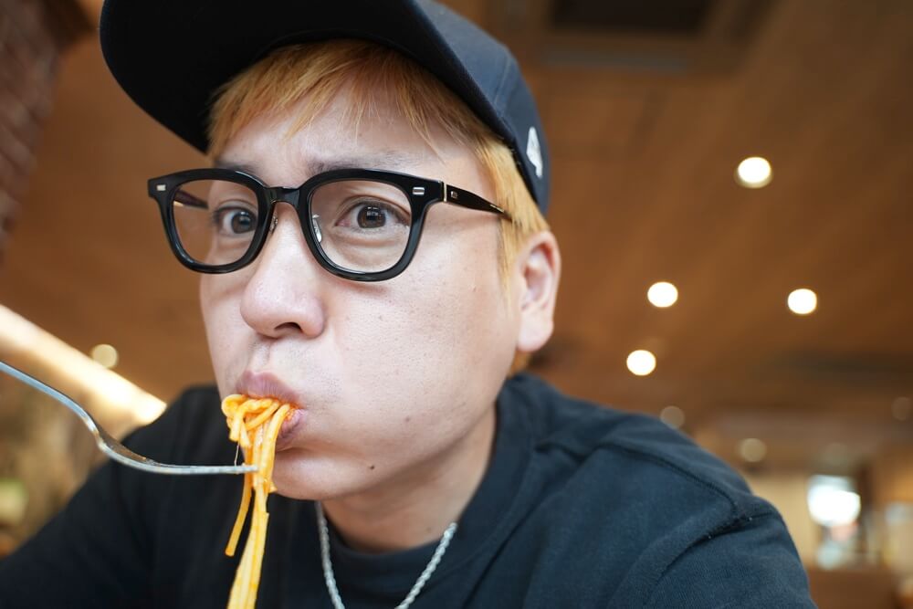 サイゼリヤ対談 有名フードライター＆通訳者マッシさん医療レーザー脱毛 HIFU ゆうスキンクリニック 皮膚科